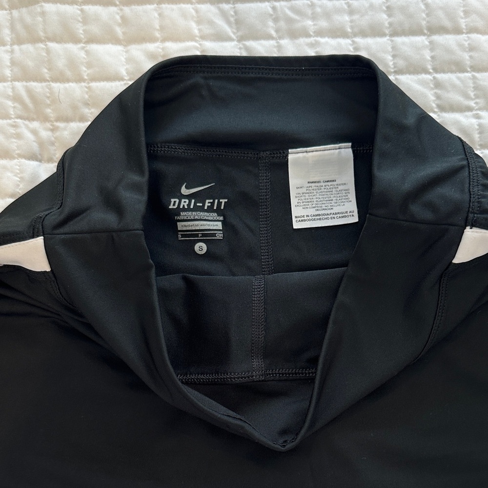 Nike Black Dri-FIT Tennis Skirt Small - Picture 2 of 2